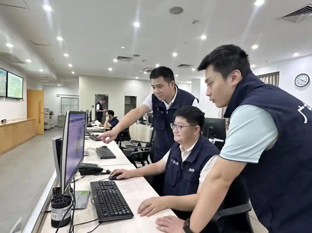 青春华章｜迎战桦加沙：水利防线的硬核守护