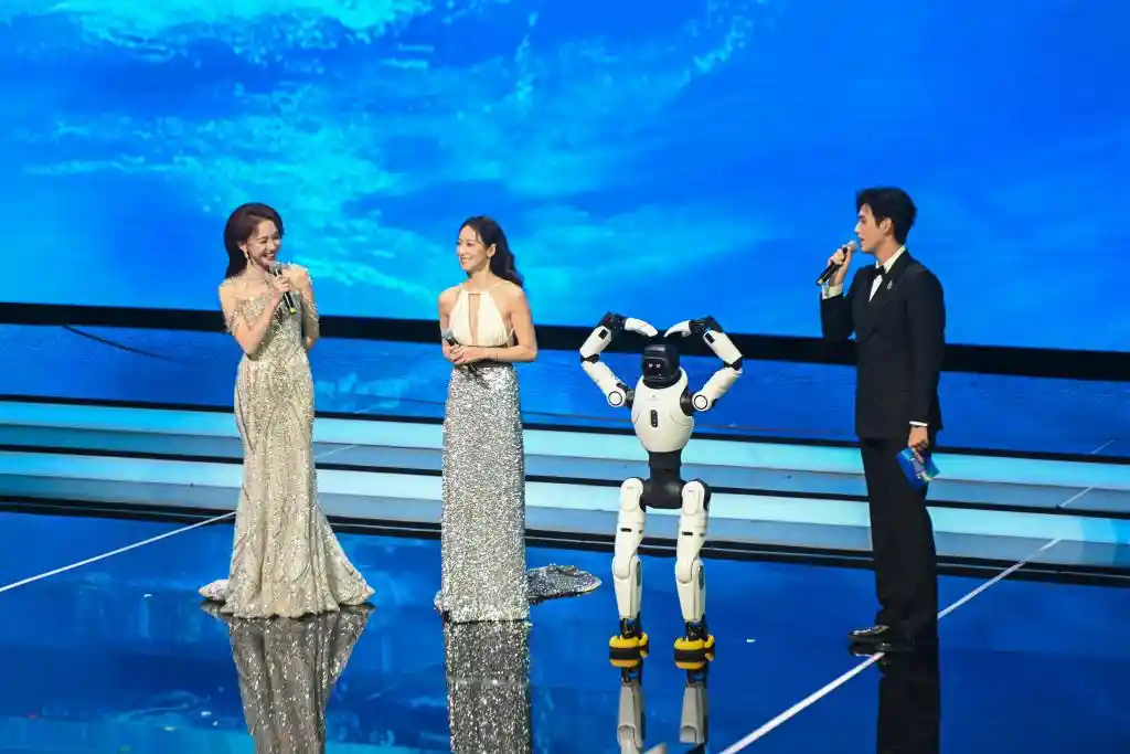 金鸡百花启新程:2025电影节即将璀璨登场