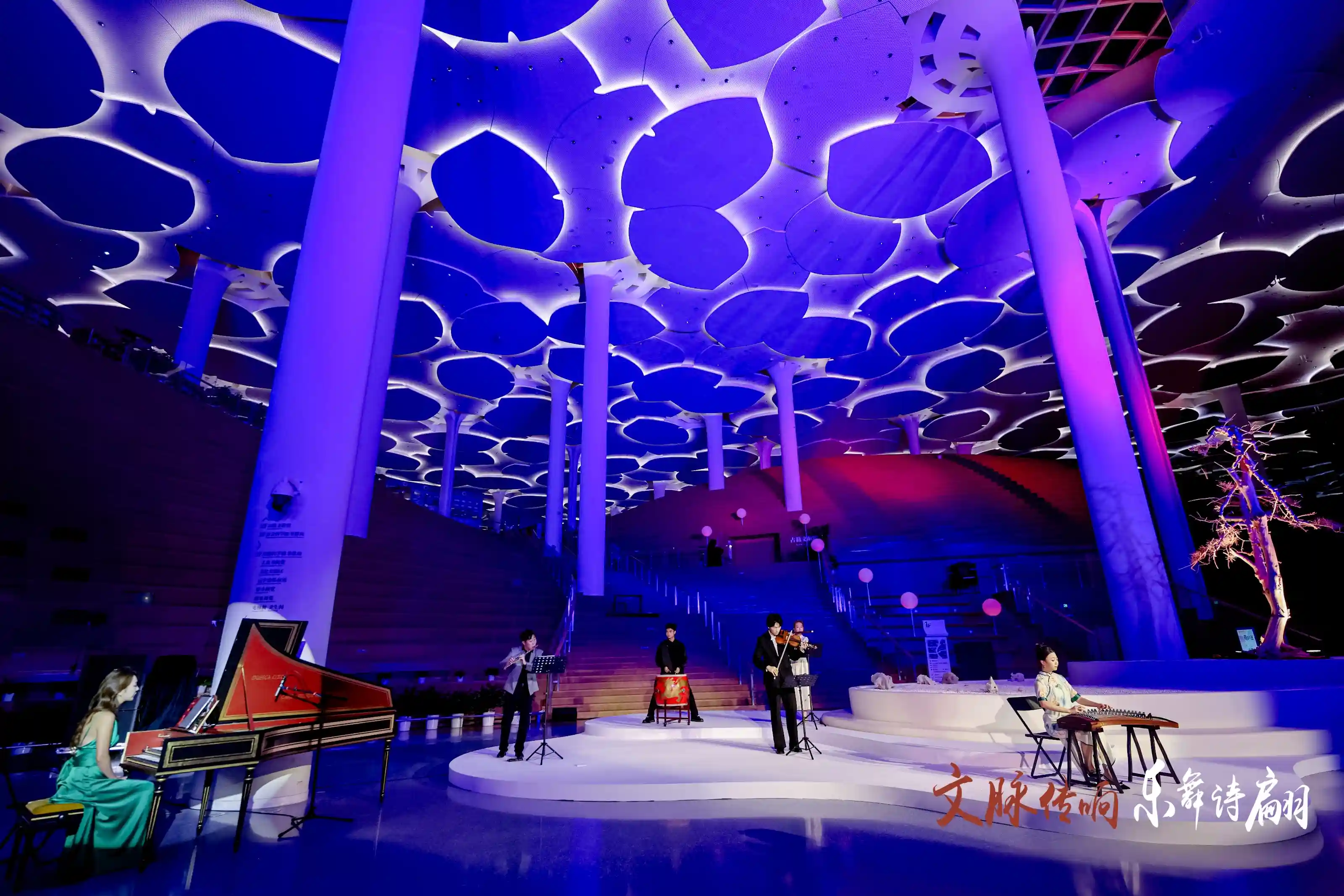 首都图书馆上演中轴线新玩法：文化盛宴点燃古都记忆