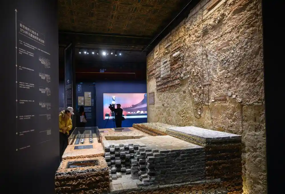 地宫秘境初现:故宫新展揭开紫禁城地下之谜