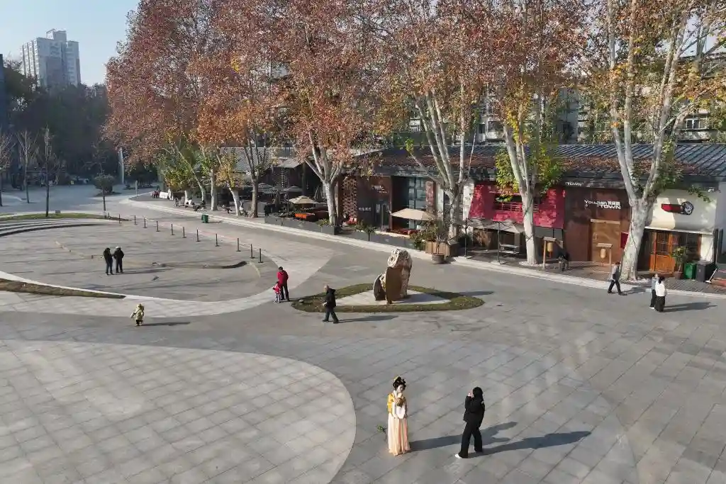 西安老城新社区点燃文化消费新引擎