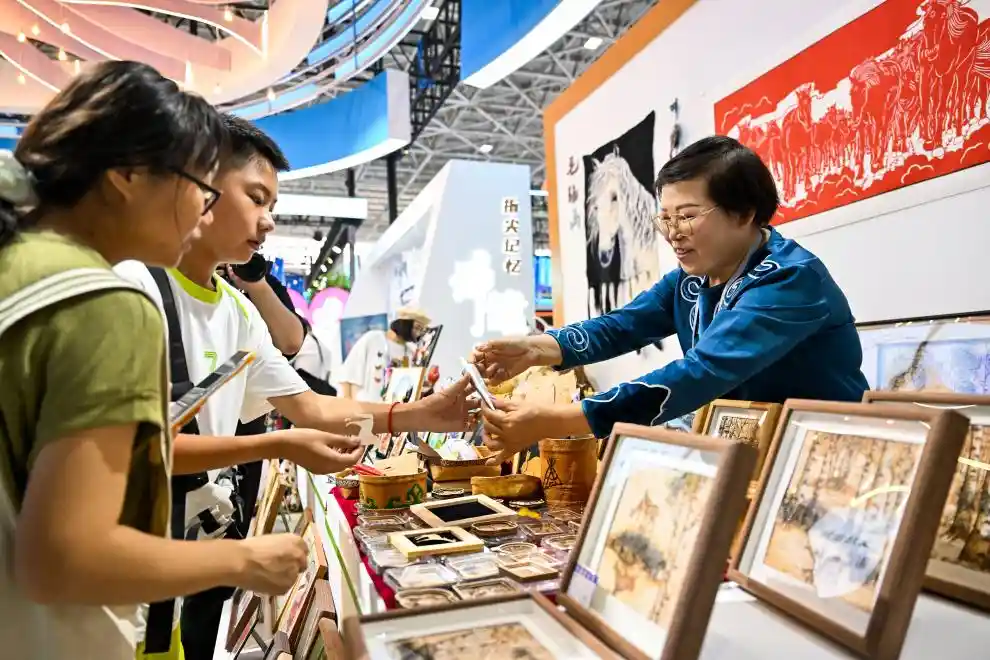 第九届内蒙古文博会惊艳登场，呼和浩特点燃文化新热潮
