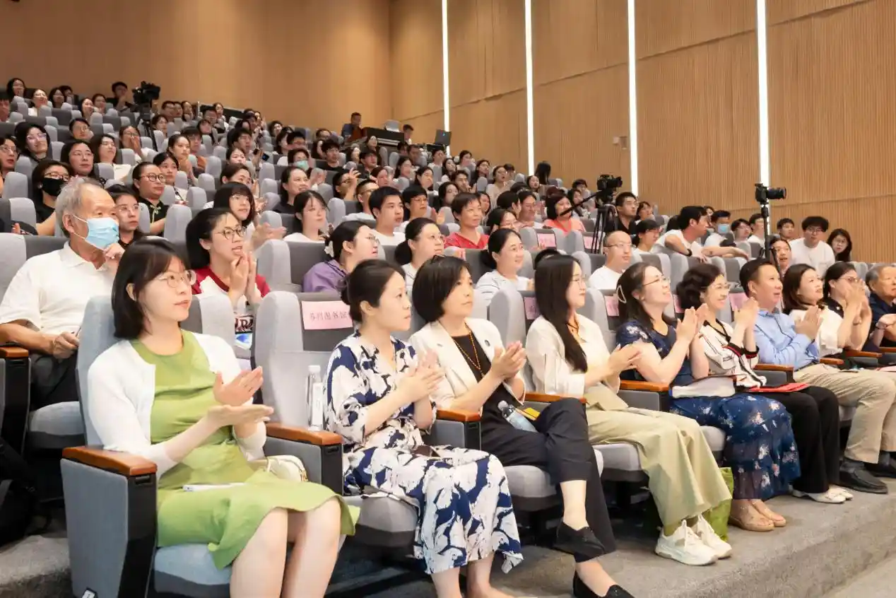 文津二十年·书香中国行惊艳登陆苏州，江苏站掀起阅读新浪潮