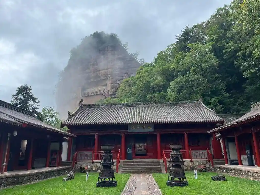 麦积山石窟首设序厅：千年佛国开启沉浸式穿越之旅