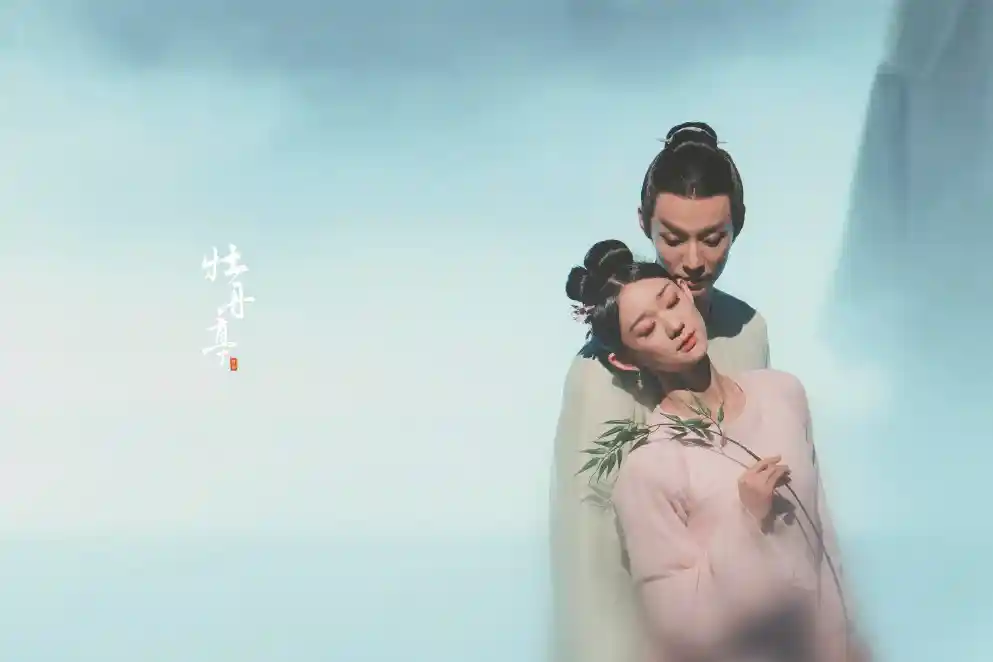 《牡丹亭》破界重生：当昆曲魂撞上当代舞，一场至情的返祖式觉醒