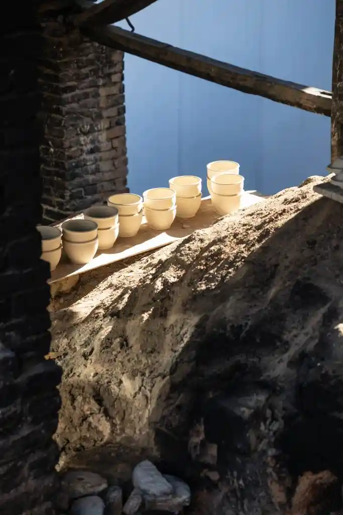 陶韵焕新颜：临沧碗窑村探路陶旅融合新篇章