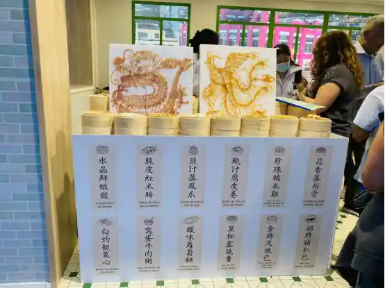 澳门之夜点亮马德里，多元文化演绎中国故事新魅力